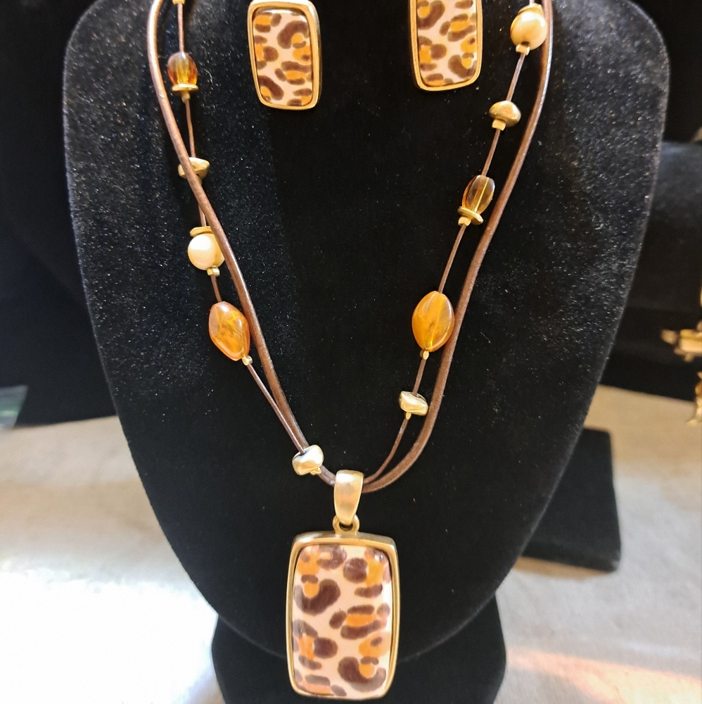 Chico's Leopard Print Necklace Set with Brown and Gold Accents